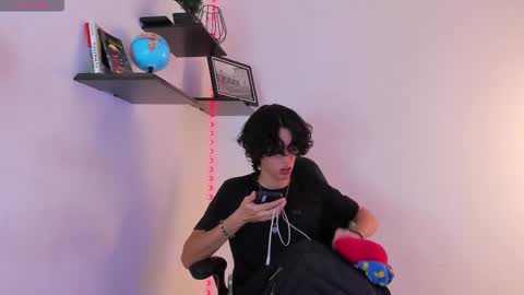 Manuel online show from 10/05/25, 03:05