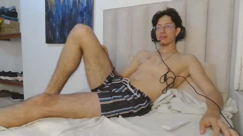 Snapshot of manu_vera8 chatting on 04/25/26, 11:57 Manuel online show from 04/25/26, 11:57