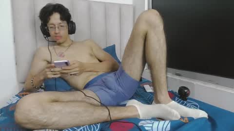 Snapshot of manu_vera8 chatting on 05/03/26, 12:05 Manuel online show from 05/03/26, 12:05