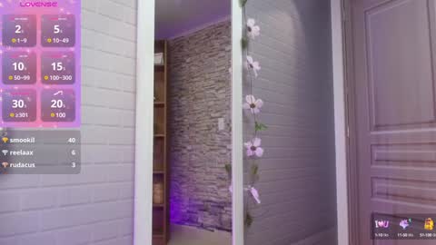 Snapshot of manue_bela chatting on 02/02/25, 03:17 Angela online show from 02/02/25, 03:17