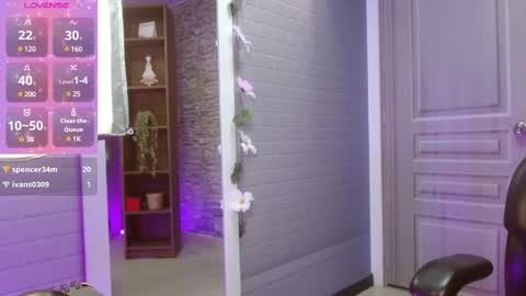 Snapshot of manue_bela chatting on 02/26/25, 02:25 Angela online show from 02/26/25, 02:25