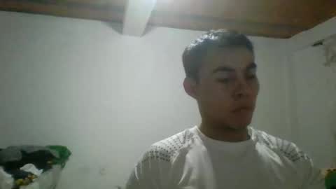 Snapshot of manuel9810 chatting on 10/02/25, 02:51 manuel9810 online show from 10/02/25, 02:51