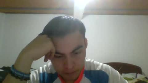 Snapshot of manuel9810 chatting on 10/17/25, 03:31 manuel9810 online show from 10/17/25, 03:31