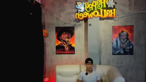 Manuel online show from 10/13/25, 12:43