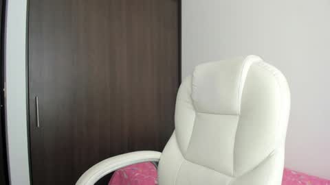 MANUELA online show from 01/16/25, 03:13