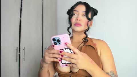 Snapshot of manuela_anderson chatting on 02/28/26, 01:23 MANUELA online show from 02/28/26, 01:23