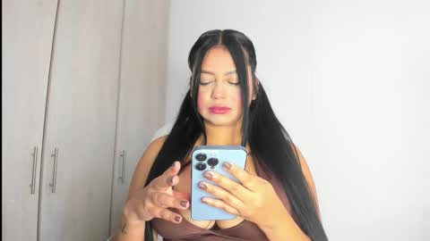 Snapshot of manuela_anderson chatting on 03/11/26, 03:18 MANUELA online show from 03/11/26, 03:18