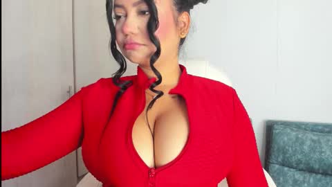 Snapshot of manuela_anderson chatting on 03/28/26, 03:00 MANUELA online show from 03/28/26, 03:00