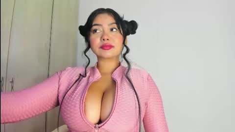 MANUELA online show from 06/14/26, 01:24