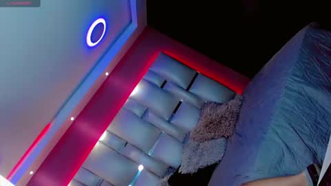 Snapshot of manuela_kingsley chatting on 02/02/25, 05:10 Manuela Kingsley online show from 02/02/25, 05:10