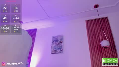 Snapshot of manuela_miiller chatting on 10/07/25, 11:13 Manuela Miller           online show from 10/07/25, 11:13