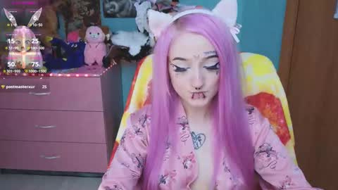 Manuela online show from 09/15/25, 03:34