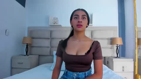 Manuela online show from 01/06/26, 08:56