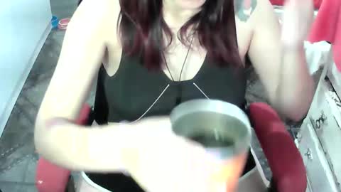 Snapshot of manuescarlate13 chatting on 03/15/26, 07:47 Manu Escarlate online show from 03/15/26, 07:47