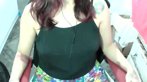 Snapshot of manuescarlate13 chatting on 03/31/26, 04:46 Manu Escarlate online show from 03/31/26, 04:46