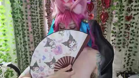 Snapshot of mao_me_meow chatting on 07/03/26, 08:21 Sasha online show from 07/03/26, 08:21