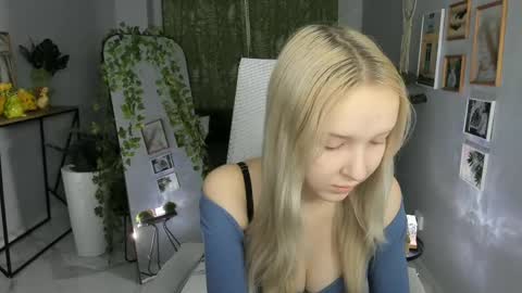 Snapshot of maoqibeverly chatting on 04/21/26, 05:58 Maoqi online show from 04/21/26, 05:58