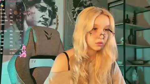 Snapshot of maoqibeverly chatting on 06/15/26, 10:39 Maoqi online show from 06/15/26, 10:39