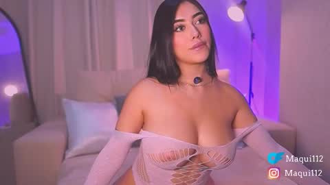 Snapshot of maquiii chatting on 02/25/26, 09:35 Maquii online show from 02/25/26, 09:35