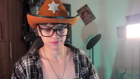 Snapshot of mar_alexis chatting on 09/12/25, 01:55 mar_alexis online show from 09/12/25, 01:55