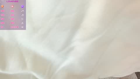 Snapshot of mar_gh chatting on 12/17/24, 11:16 online show from 12/17/24, 11:16