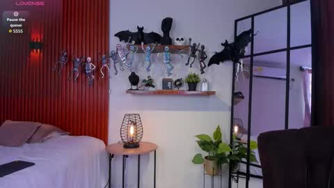 Mar online show from 10/07/25, 08:39