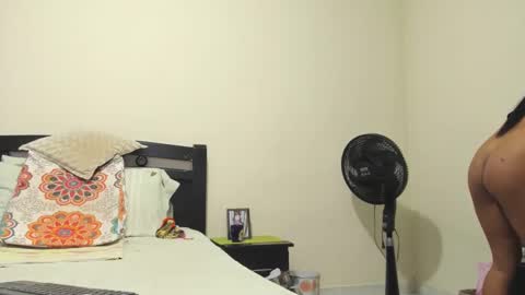 Mara online show from 02/19/25, 02:34