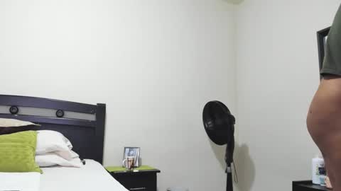 Mara online show from 03/11/25, 12:17