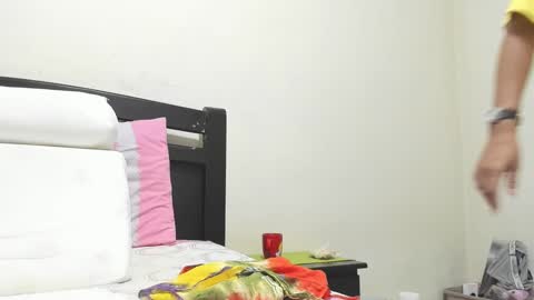 Mara online show from 09/18/25, 03:14