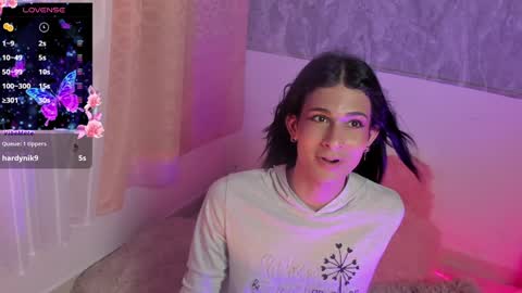 Mara online show from 12/12/24, 11:36