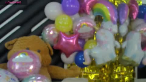 Mara  online show from 11/15/25, 09:43