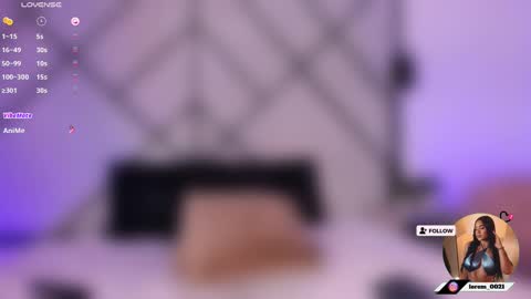 Snapshot of mara_martinez chatting on 02/21/25, 07:56 online show from 02/21/25, 07:56