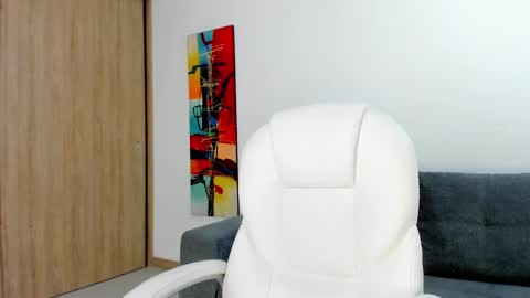 Snapshot of mara_storm chatting on 01/27/25, 03:37 mara modelo independiente online show from 01/27/25, 03:37