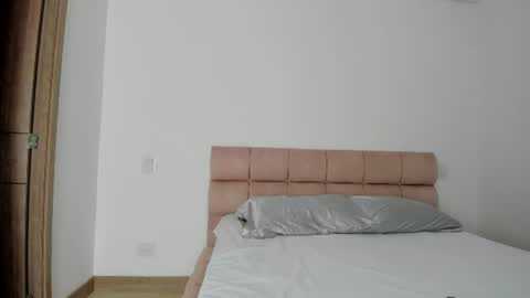 mara modelo independiente online show from 06/17/26, 04:59