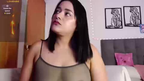 maraa_lee online show from 09/09/25, 01:21