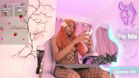 Snapshot of maraa_royal chatting on 04/10/26, 07:18 maraa_royal online show from 04/10/26, 07:18