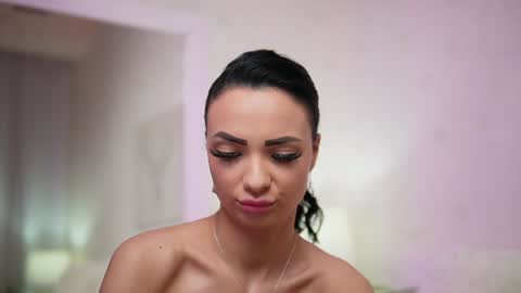  Mara  online show from 01/20/25, 12:46