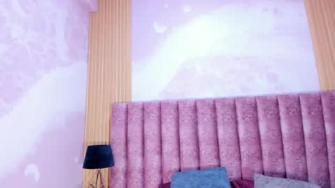 Snapshot of maralinette22 chatting on 03/19/26, 11:36 maralinette22 online show from 03/19/26, 11:36