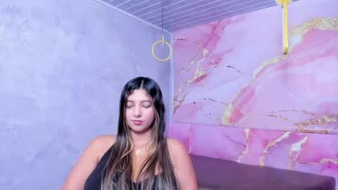 Snapshot of maraluna_ chatting on 04/27/26, 01:42 Maraluna online show from 04/27/26, 01:42