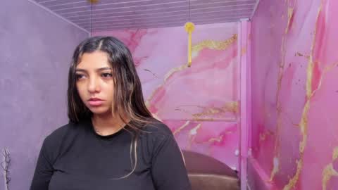 Snapshot of maraluna_ chatting on 05/14/26, 11:39 Maraluna online show from 05/14/26, 11:39
