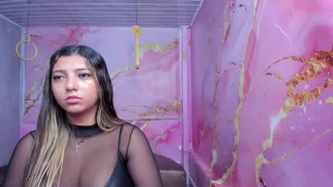Snapshot of maraluna_ chatting on 05/23/26, 11:47 Maraluna online show from 05/23/26, 11:47