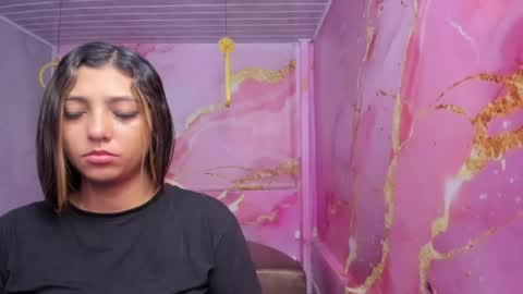 Snapshot of maraluna_ chatting on 05/24/26, 11:48 Maraluna online show from 05/24/26, 11:48