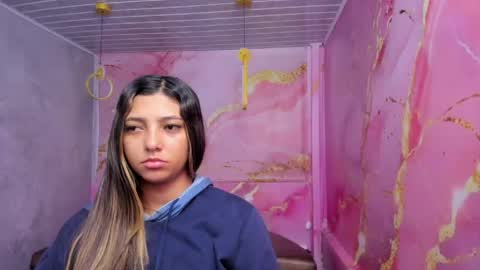 Snapshot of maraluna_ chatting on 05/28/26, 11:40 Maraluna online show from 05/28/26, 11:40