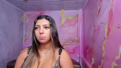 Snapshot of maraluna_ chatting on 06/01/26, 11:56 Maraluna online show from 06/01/26, 11:56