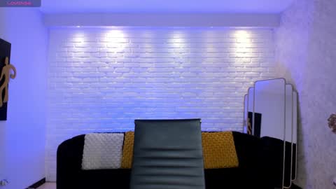 Snapshot of mararicci chatting on 12/26/24, 11:43 MARA online show from 12/26/24, 11:43