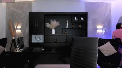 Snapshot of mararicci chatting on 12/29/24, 05:22 MARA online show from 12/29/24, 05:22