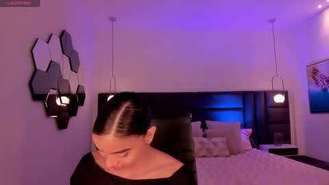 Snapshot of mararicci chatting on 01/05/25, 11:01 MARA online show from 01/05/25, 11:01