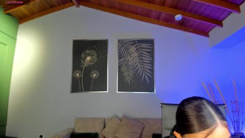 Snapshot of mararicci chatting on 01/06/25, 10:57 MARA online show from 01/06/25, 10:57