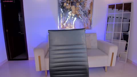 Snapshot of mararicci chatting on 01/13/25, 10:58 MARA online show from 01/13/25, 10:58