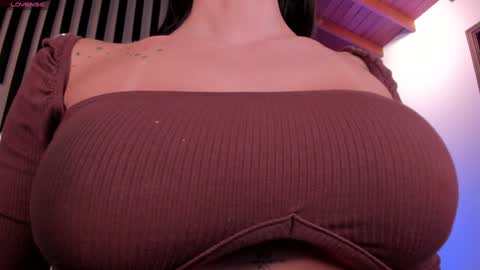 Snapshot of mararicci chatting on 01/23/25, 01:51 MARA online show from 01/23/25, 01:51